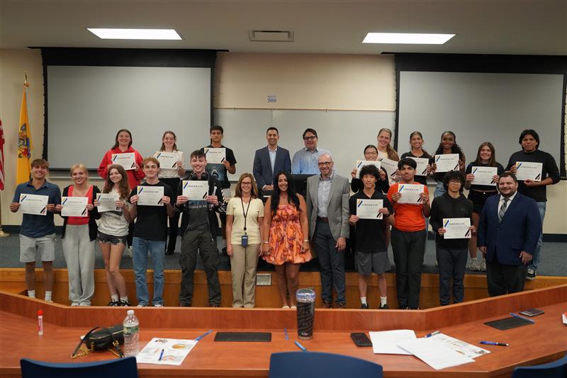 Students with certificates for participating in Rastelli camp