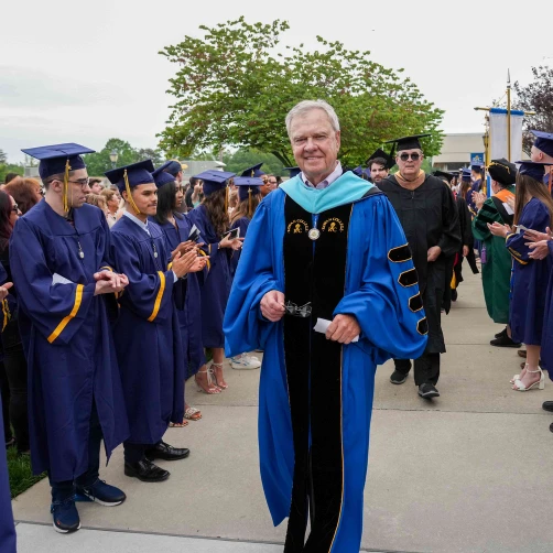 Commencement6